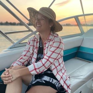 Meet your Posher, Leighann